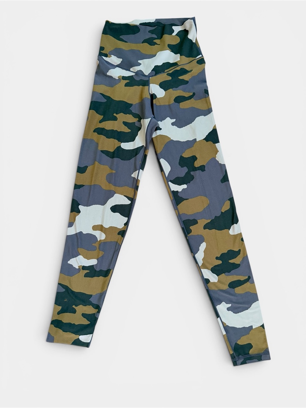 Offline by Aerie Camo High Waisted Leggings Women’s XS 7/8 Gray Green Active